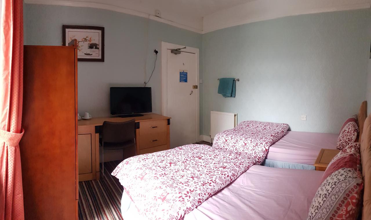 Sandpiper Guesthouse Суонзи Екстериор снимка
